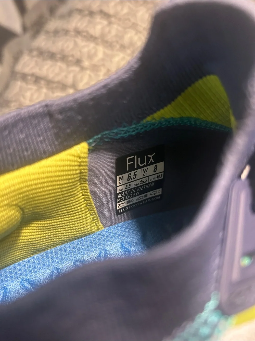 Flux woman’s sneakers for active women